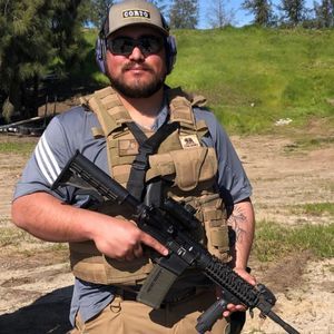 Meet your Posher, Cesar